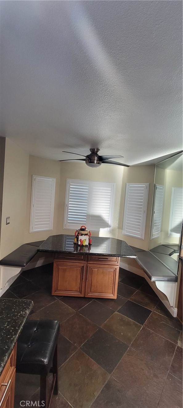 2531 Independence Way, Corona CA: https://media.crmls.org/medias/1ddc2ad3-33ba-4f48-a2c5-b1fc835305ea.jpg
