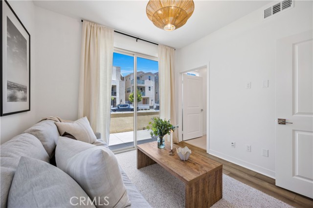 111 Juniper Drive, Rancho Mission Viejo CA: https://media.crmls.org/medias/1ddc8898-a787-4a06-b833-706e384969b6.jpg