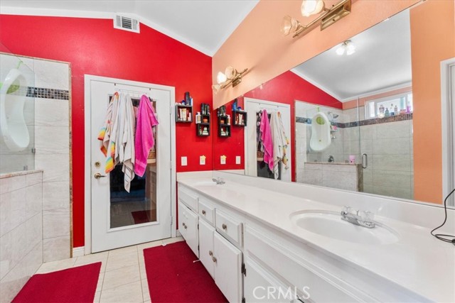 Detail Gallery Image 25 of 40 For 14542 Hackamore Rd, Victorville,  CA 92392 - 4 Beds | 2/1 Baths