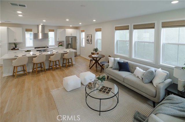 21 Welltree Way, Rancho Mission Viejo CA: https://media.crmls.org/medias/1de1e80e-647f-4b8b-89e8-ff923b66b811.jpg