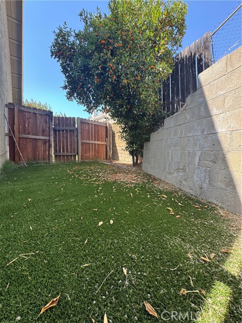 2705 E Melissa Street, West Covina CA: https://media.crmls.org/medias/1de2a4dc-4980-4169-8923-936edd473844.jpg