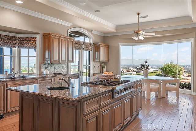 Detail Gallery Image 12 of 60 For 24862 Wooded Vista, West Hills,  CA 91307 - 5 Beds | 5 Baths