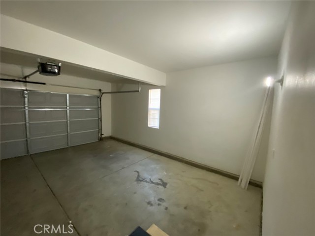 14495 Moon Valley Street, Victorville CA: https://media.crmls.org/medias/1de33d31-301f-451b-b4c2-2cd8c44b7db3.jpg