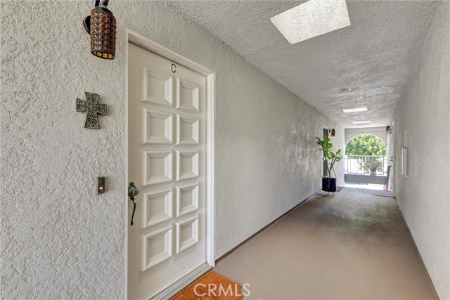 2123 Ronda Granada, Laguna Woods CA: https://media.crmls.org/medias/1de34aad-fed1-4bc7-bafe-c918c7de4883.jpg