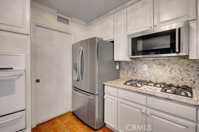 Detail Gallery Image 27 of 71 For 12629 Sparwood Ln, La Mirada,  CA 90638 - 4 Beds | 2 Baths