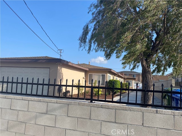 Image 7 of 22 For 1442 220th St.