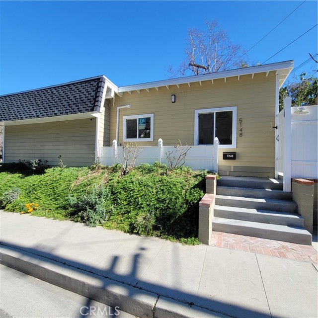 Detail Gallery Image 2 of 20 For 5148 San Feliciano Dr, Woodland Hills,  CA 91364 - 2 Beds | 1 Baths