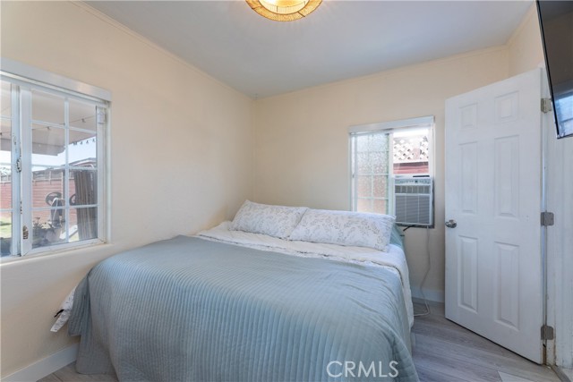2625 Myrtle Ave, Signal Hill CA: https://media.crmls.org/medias/1de6b238-596d-43ff-8660-8ef0469f5ba8.jpg