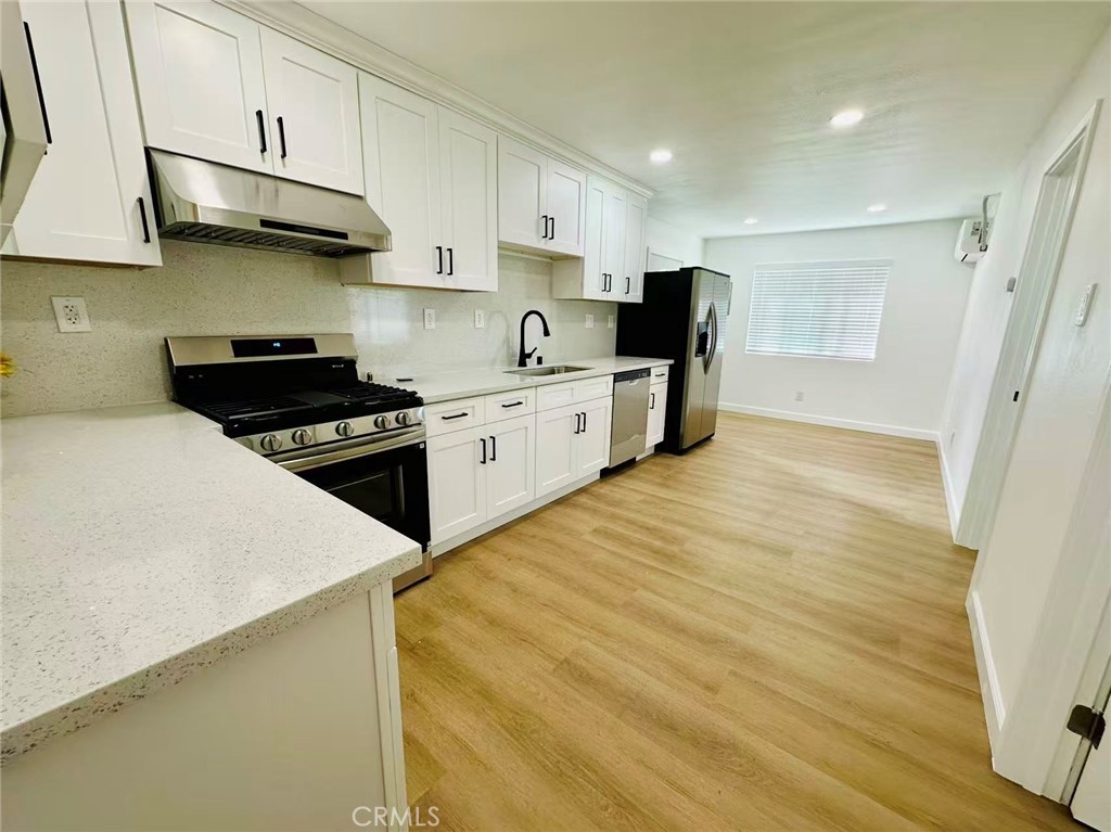 23042 Rio Lobos Road