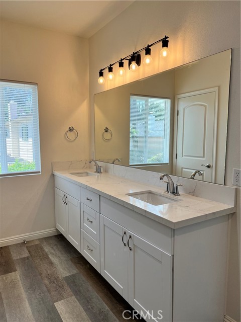 Detail Gallery Image 8 of 24 For 136 N Tiana Ln, Anaheim Hills,  CA 92807 - 4 Beds | 3 Baths