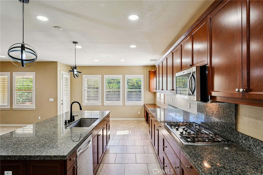 MLS #SW25235432 image #9