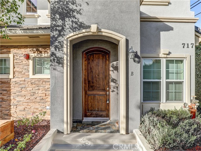 Detail Gallery Image 3 of 11 For 723 S Stoneman, Alhambra,  CA 91801 - – Beds | – Baths