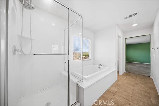 Detail Gallery Image 27 of 38 For 11877 Crossbill Way, Jurupa Valley,  CA 91752 - 5 Beds | 3 Baths
