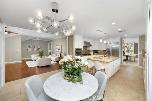 940 Singing Wood Drive, Arcadia CA: https://media.crmls.org/medias/1de891fe-b236-4f87-b230-a5aa32b16f04.jpg