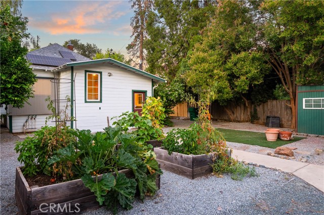 Detail Gallery Image 45 of 62 For 1734 Broadway St, Chico,  CA 95928 - 3 Beds | 1 Baths