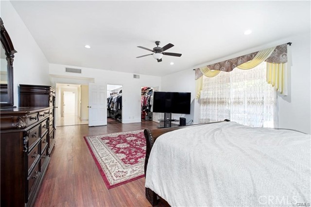 Detail Gallery Image 39 of 55 For 22329 Plummer St, Chatsworth,  CA 91311 - 4 Beds | 5 Baths
