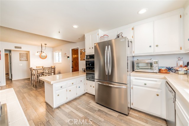 Detail Gallery Image 7 of 20 For 25940 Date, San Bernardino,  CA 92404 - 3 Beds | 2 Baths