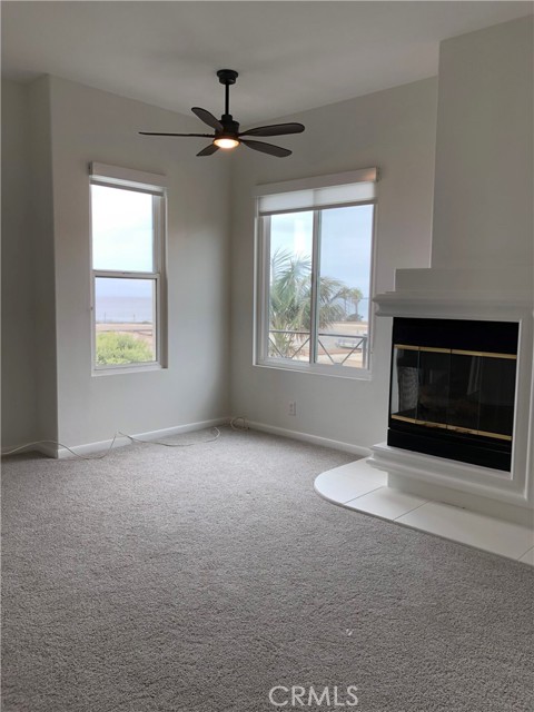 6267 Surfpoint Circle, Huntington Beach CA: https://media.crmls.org/medias/1de9d0e4-4f4a-4791-b704-f7204c1feefb.jpg