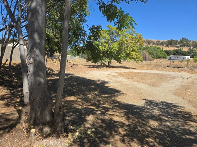 Detail Gallery Image 6 of 12 For 619 Gilman, Banning,  CA 92220 - 3 Beds | 2 Baths