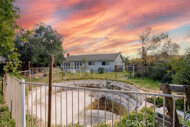 Detail Gallery Image 35 of 39 For 13197 Cutler Pl, Sylmar,  CA 91342 - 4 Beds | 2 Baths