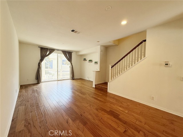 424 Silk Tree, Irvine CA: https://media.crmls.org/medias/1deaba5b-aa2e-41d1-b0d8-e7a9a19eeca8.jpg