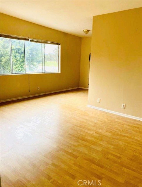 Detail Gallery Image 9 of 11 For 3232 Estara #4,  Los Angeles,  CA 90065 - 1 Beds | 1 Baths