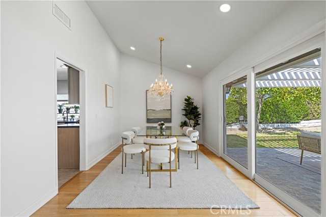 11730 Preston Trails Avenue, Porter Ranch CA: https://media.crmls.org/medias/1deb1950-5d0a-442f-a777-9659e0da10b4.jpg