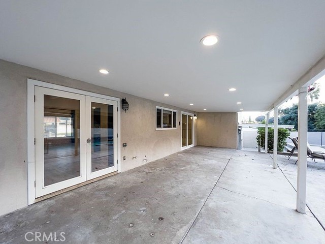 12585 Byron Avenue, Granada Hills CA: https://media.crmls.org/medias/1dec7dfb-203a-4f97-b980-9870b348a291.jpg