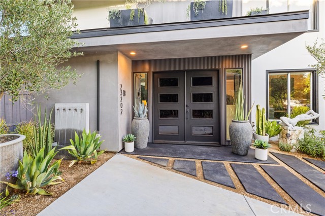 Detail Gallery Image 58 of 69 For 23202 Aetna St, Woodland Hills,  CA 91367 - 5 Beds | 4 Baths