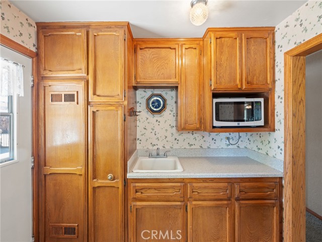 Detail Gallery Image 11 of 38 For 9639 Cody Rd, Lucerne Valley,  CA 92356 - 3 Beds | 2 Baths