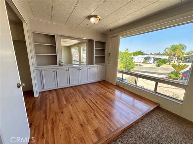 22895 Skylink Drive, Canyon Lake CA: https://media.crmls.org/medias/1dedf28b-534a-4dcb-b1e4-b07548afadef.jpg