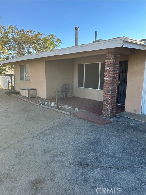 Detail Gallery Image 1 of 25 For 7401 Sage Ave, Yucca Valley,  CA 92284 - 3 Beds | 3 Baths