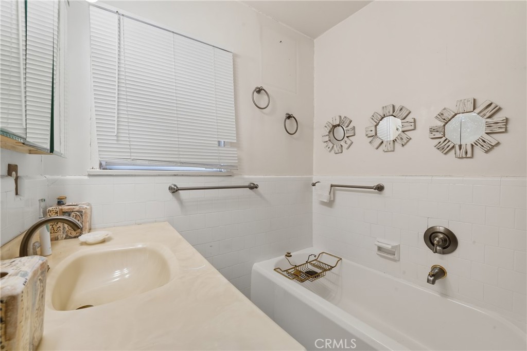 MLS #DW25221600 image #14