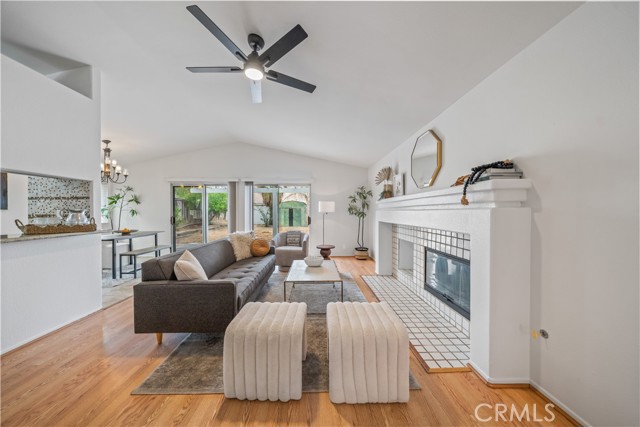 32465 Beechwood Lane, Lake Elsinore CA: https://media.crmls.org/medias/1def7200-e86a-404e-a520-42db5dc77819.jpg