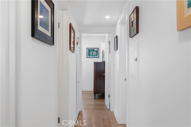 163 paseo de la concha, Redondo Beach, California 90277, 2 Bedrooms Bedrooms, ,1 BathroomBathrooms,Residential,For Sale,paseo de la concha,SB26075766