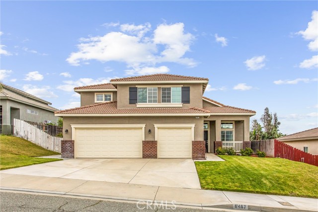 Detail Gallery Image 3 of 45 For 6487 Bethany Way, San Bernardino,  CA 92407 - 6 Beds | 3 Baths