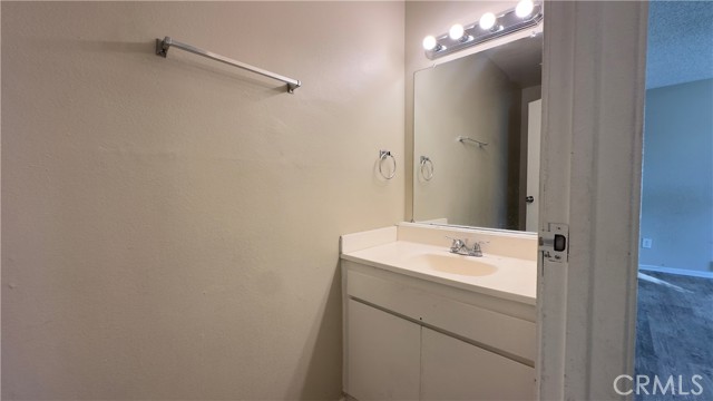 Detail Gallery Image 19 of 27 For 3469 Columbia, Riverside,  CA 92501 - 3 Beds | 1/1 Baths