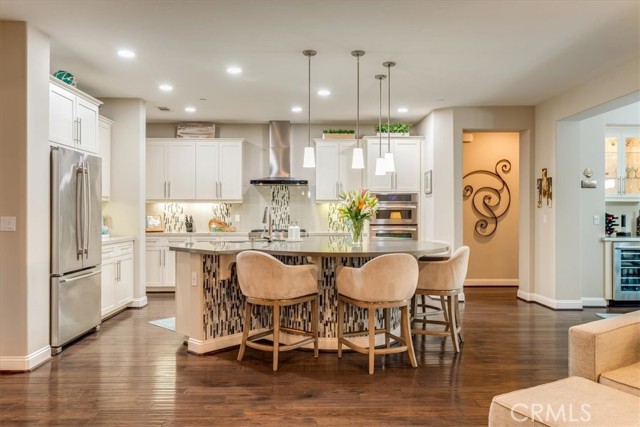 1702 Louise Lane, Nipomo CA: https://media.crmls.org/medias/1df38fc9-c91f-42de-af64-6753f32211cc.jpg