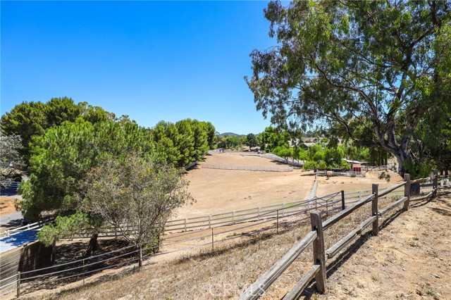 Detail Gallery Image 10 of 42 For 10525 Verdugo Rd, Murrieta,  CA 92562 - 4 Beds | 2/1 Baths
