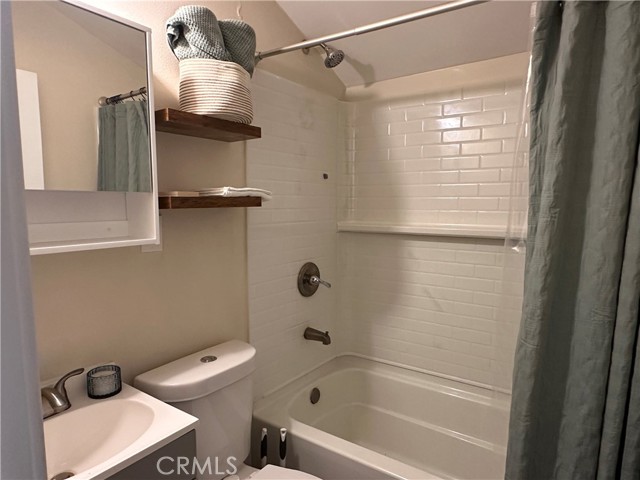 Detail Gallery Image 11 of 14 For 40180 Valley of the Falls Dr, Forest Falls,  CA 92339 - 2 Beds | 2 Baths