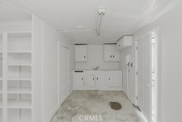 Detail Gallery Image 32 of 40 For 3383 Highland, Highland,  CA 92346 - 3 Beds | 1/1 Baths