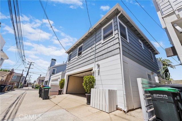 604 Marguerite Avenue, Corona del Mar CA: https://media.crmls.org/medias/1df5f4b4-8a8d-4894-a851-b3601fc168bd.jpg