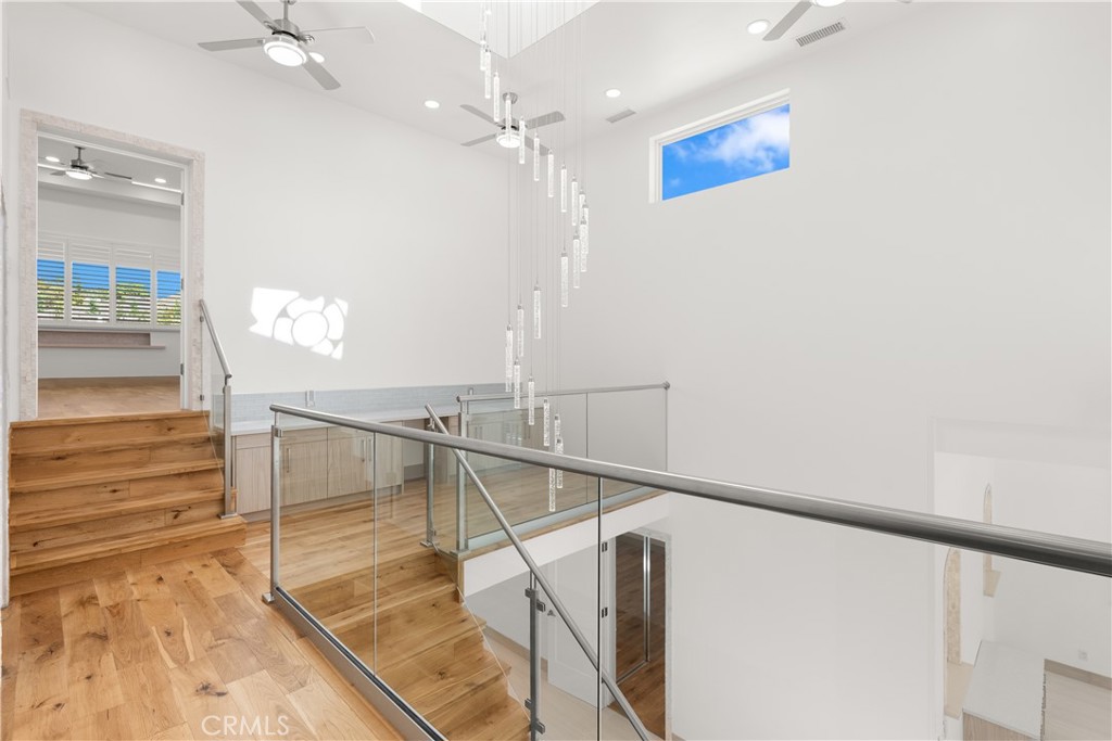 MLS #OC25246819 image #31