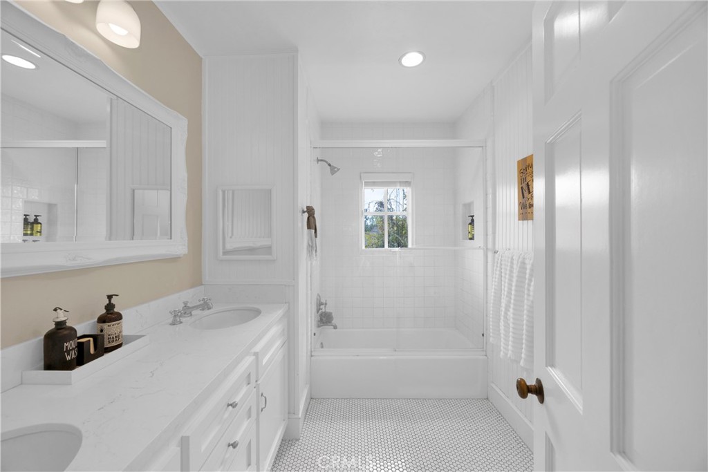 1df6471e 6a22 4d49 91fd 942edee0a149