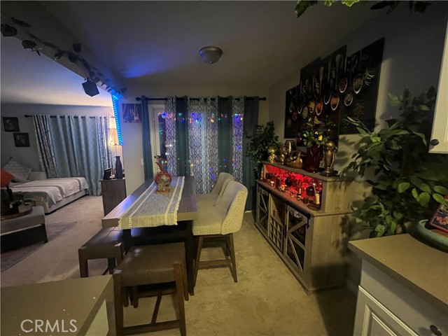 Detail Gallery Image 4 of 9 For 1515 Border Ave #G,  Corona,  CA 92882 - 1 Beds | 1 Baths