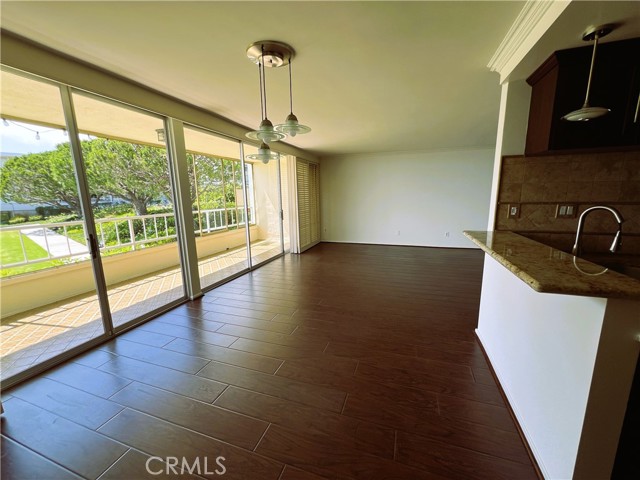 32759 Seagate Drive, Rancho Palos Verdes CA: https://media.crmls.org/medias/1df78da1-b820-4eb4-afb3-dc28d7ce5bc6.jpg