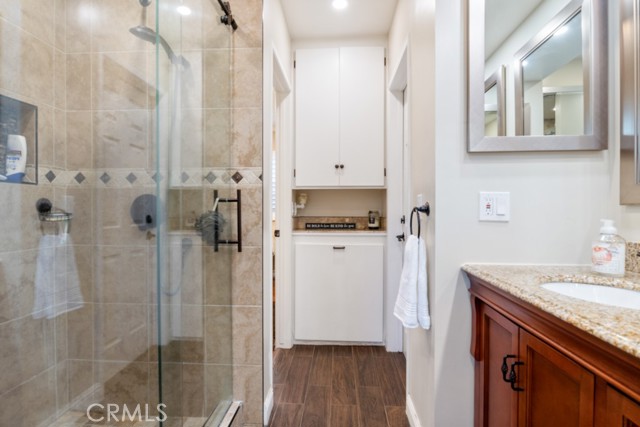 Detail Gallery Image 34 of 56 For 2425 Heather Ave, Long Beach,  CA 90815 - 3 Beds | 3 Baths