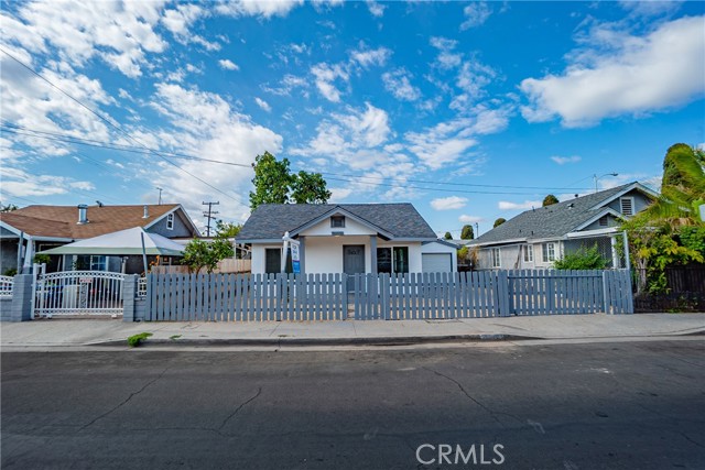 Image 2 for 5638 Hubbard St, East Los Angeles, CA 90022