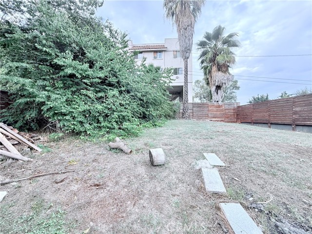 Detail Gallery Image 22 of 23 For 5217 Navarro St, Los Angeles,  CA 90032 - 3 Beds | 2 Baths