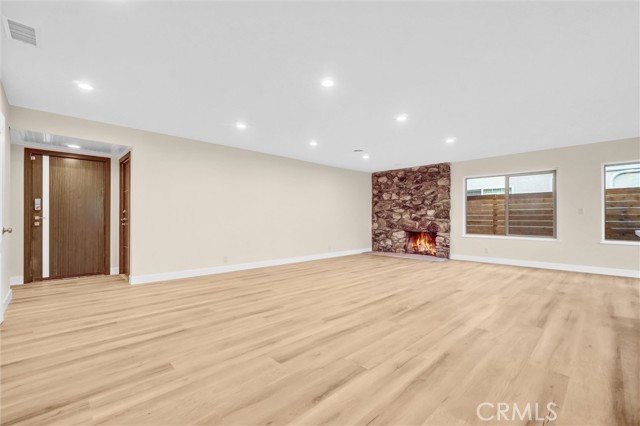 Detail Gallery Image 8 of 30 For 3157 Cork, Costa Mesa,  CA 92626 - 5 Beds | 2 Baths